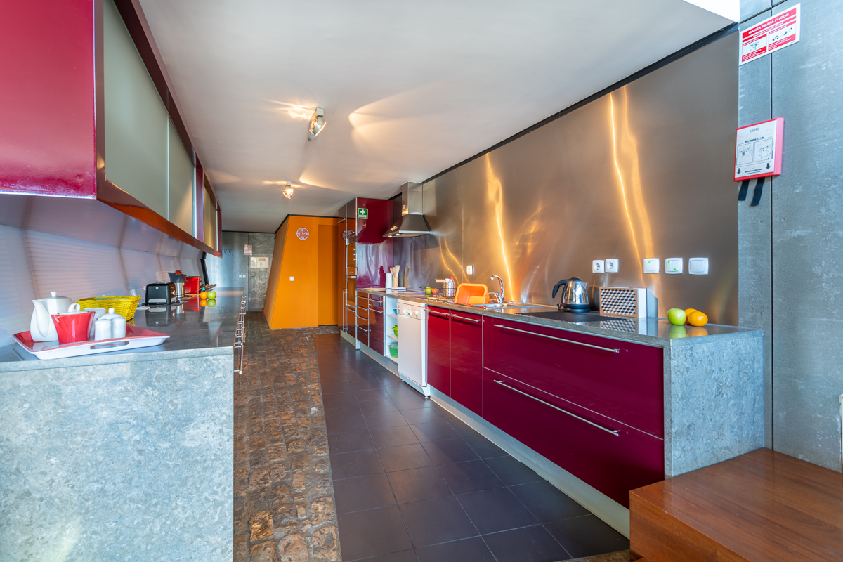 THE LOFT