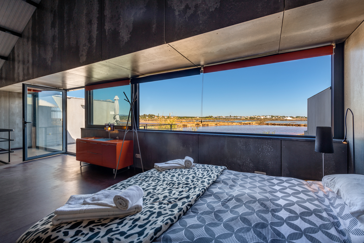 THE LOFT